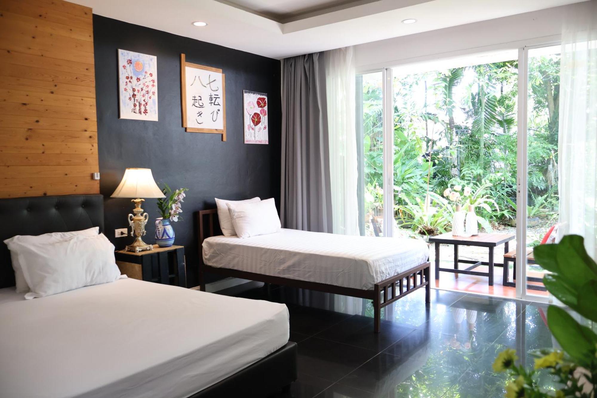 Hotell Eat N Sleep Phuket